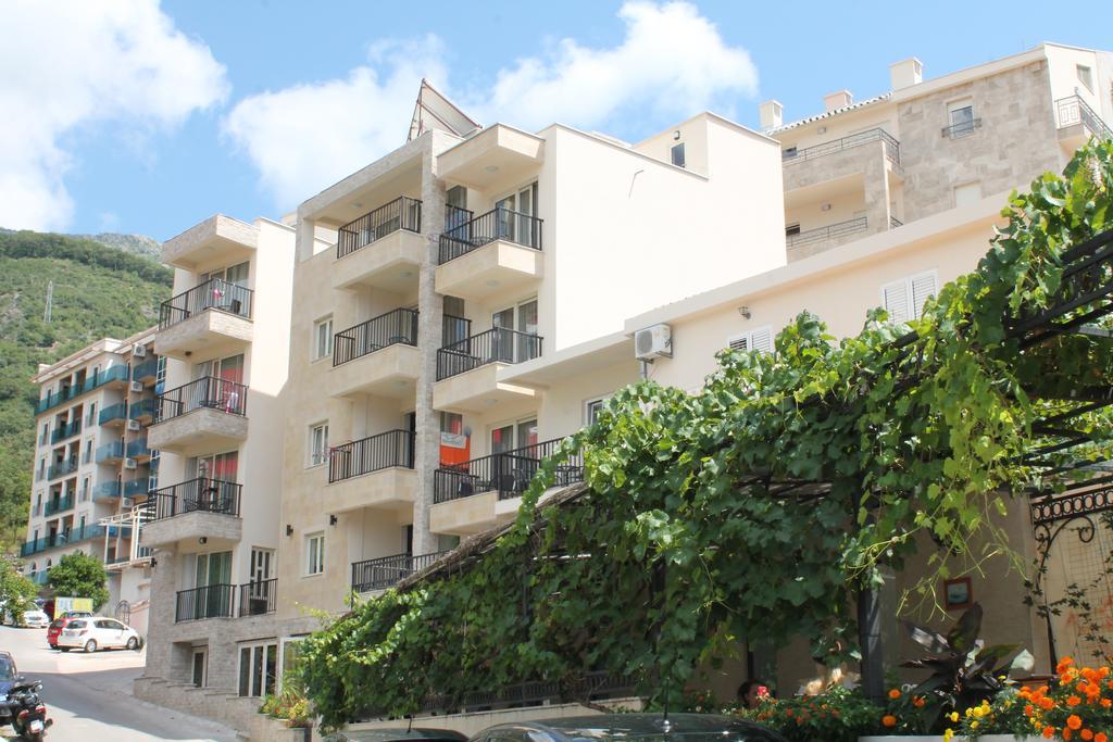 Guest House Przno Bay Sveti Stefan Eksteriør bilde